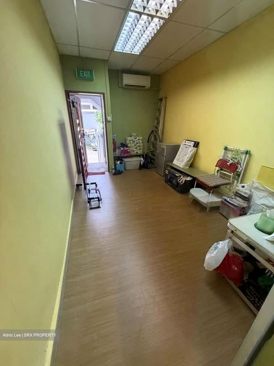 Yong Siak Street (D3), Office #607937311